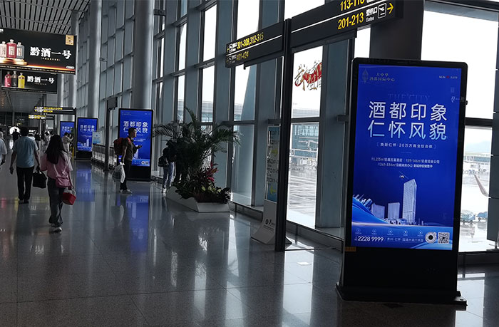 LED廣告機